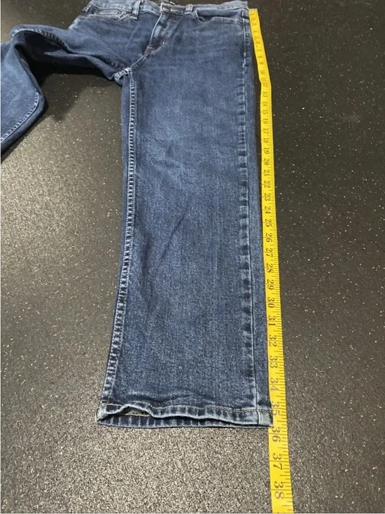 Calvin Klein Jeans Women’s Size 8 Blue Medium Wash straight Leg Denim - Picture 9 of 12